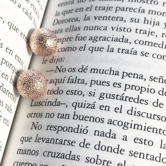 Alquimia Jewelry - NEW 3 FOR 35 9 MM DIAMETER BON BON STUDS Alquimia Jewelry - NEW 3 FOR 35 9 MM DIAMETER BON BON STUDS